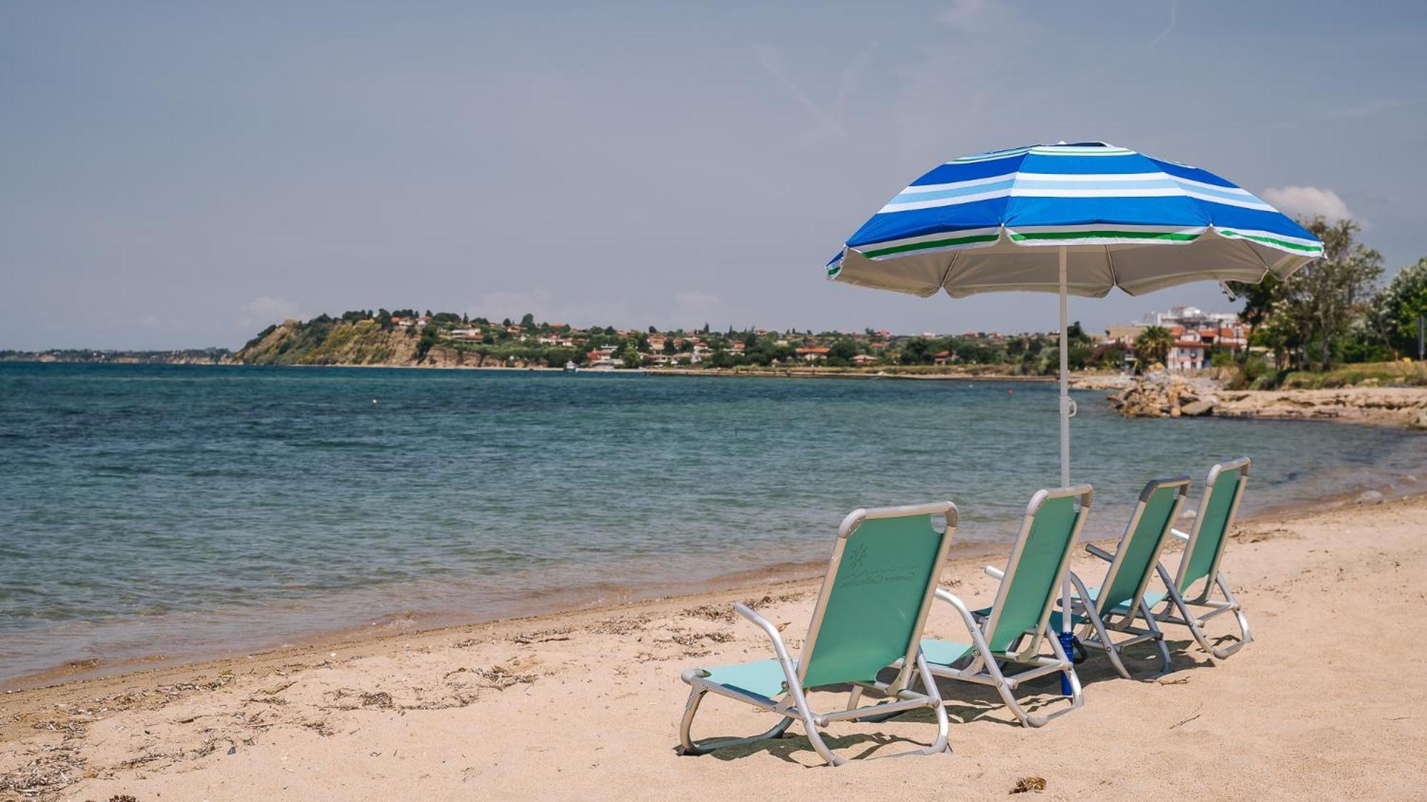 Electra Beachfront Suites, Nea Irakleia Extérieur photo
